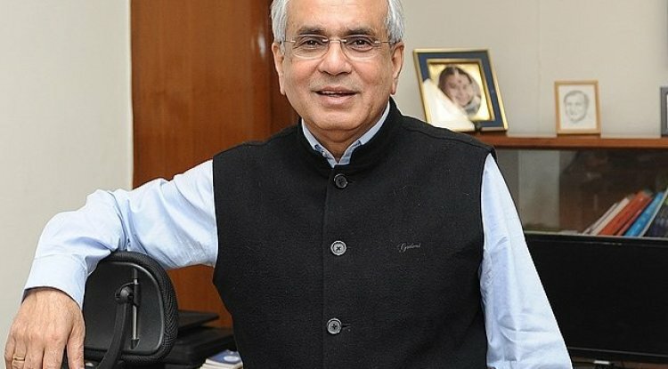 There are 2.49 lakh voters over the age of 100 in India: CEC, Rajiv Kumar