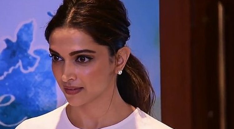 The OTT version of Brahmastra clearly depicts Deepika Padukone as Ranbir Kapoor's mother.