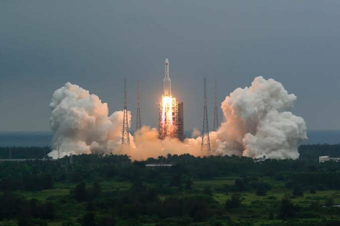 Delay in NASA's moon rocket launch due to tropical weather