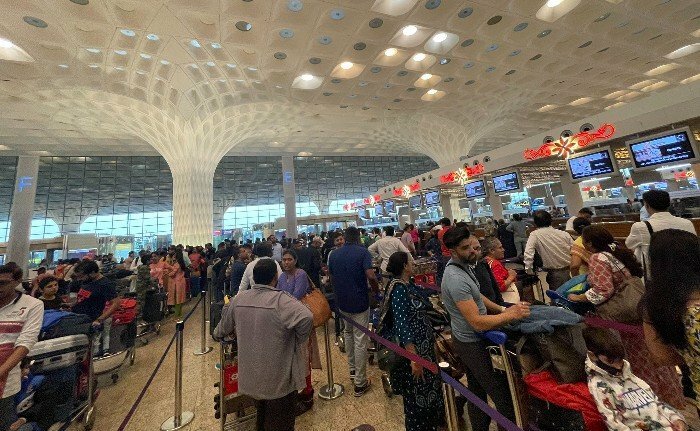 Mumbai Airport Terminal 2 suffers server crash, leads to long queues for check-ins and flight delays