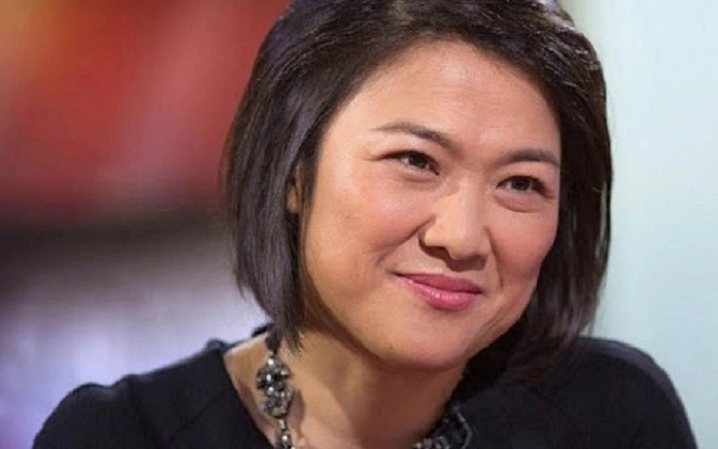 Asia's richest woman Yang Huiyan, loses half of her wealth