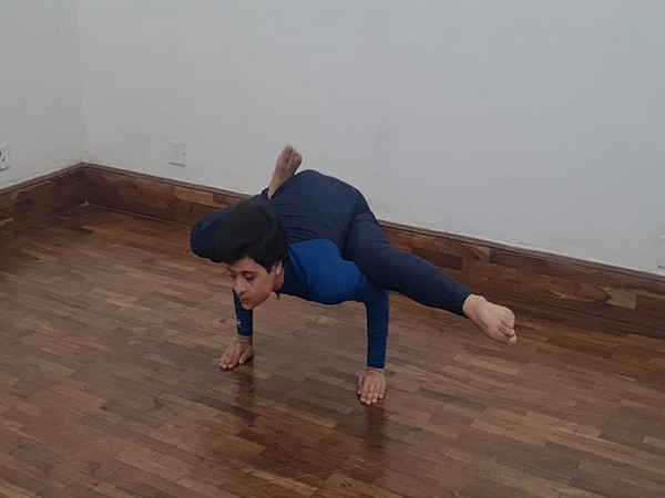 Despite her physical disability, Gujarat's "Rubber Girl" excels at yoga
