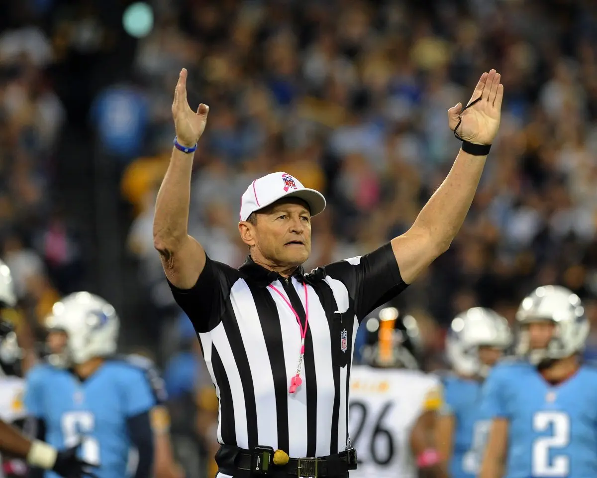 What’s the Real Salary of an NFL Referee? Uncovering the Earnings Behind the Whistle.