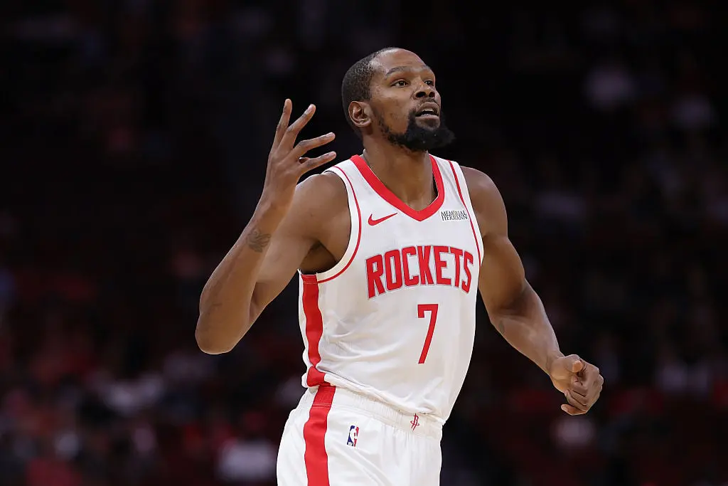 Kevin Durant forgoes $30 million in new deal but retains status as the NBA's top earner.