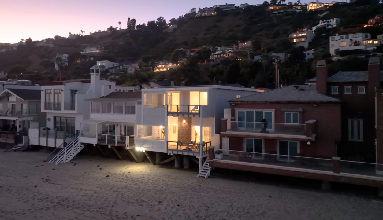 Jeff Bridges and siblings put Malibu property, benefiting from long-standing tax breaks, up for sale.